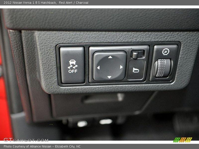Red Alert / Charcoal 2012 Nissan Versa 1.8 S Hatchback