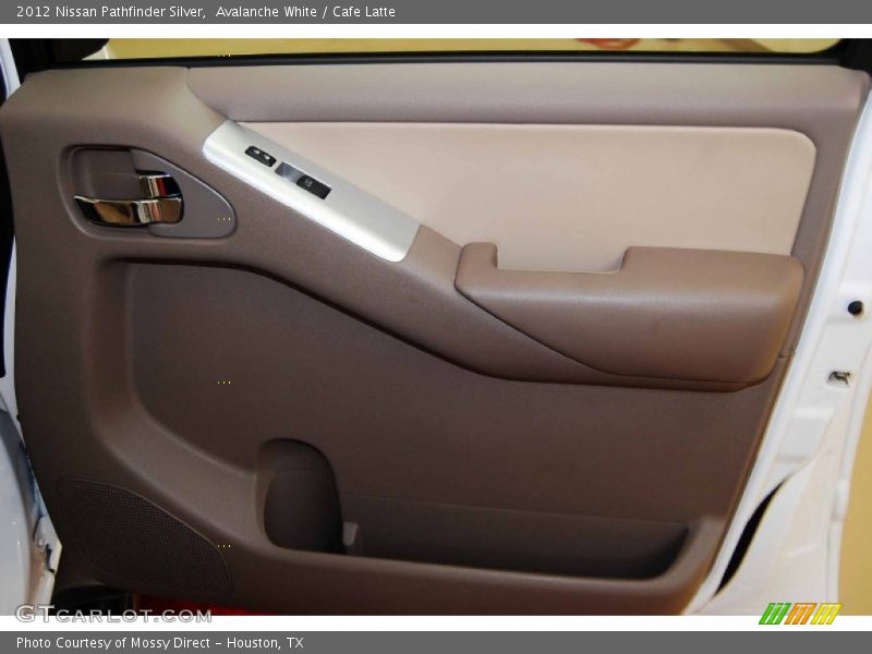 Avalanche White / Cafe Latte 2012 Nissan Pathfinder Silver