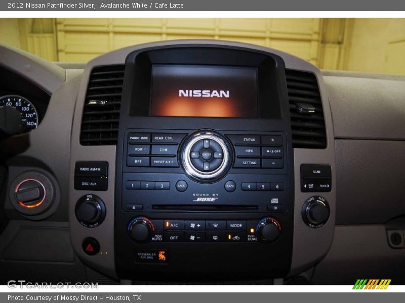Avalanche White / Cafe Latte 2012 Nissan Pathfinder Silver