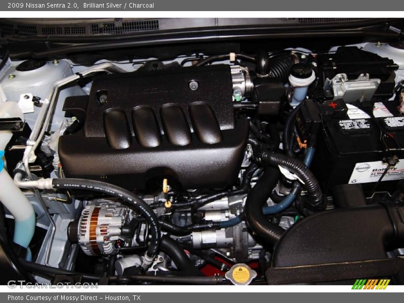 Brilliant Silver / Charcoal 2009 Nissan Sentra 2.0