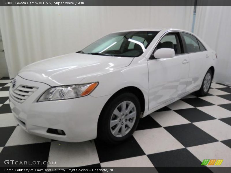 Super White / Ash 2008 Toyota Camry XLE V6