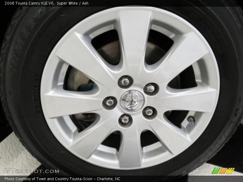 Super White / Ash 2008 Toyota Camry XLE V6