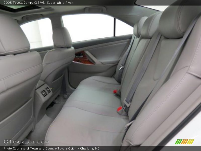 Super White / Ash 2008 Toyota Camry XLE V6