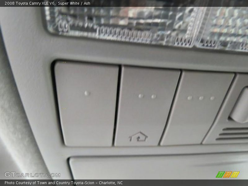 Super White / Ash 2008 Toyota Camry XLE V6
