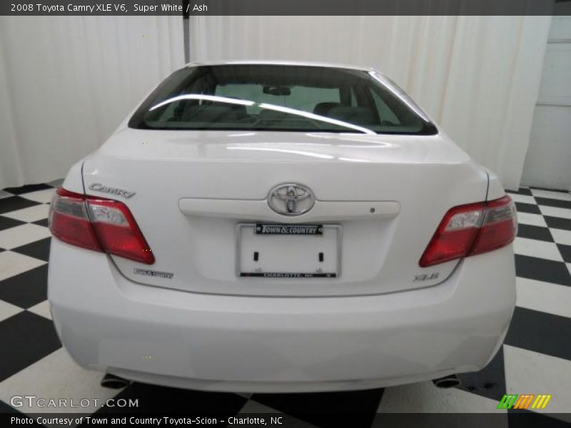 Super White / Ash 2008 Toyota Camry XLE V6