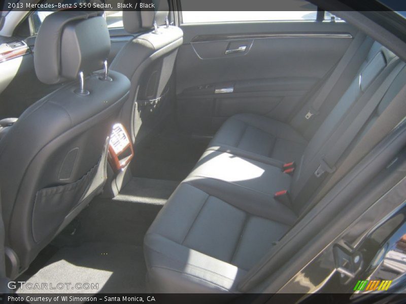 Black / Black 2013 Mercedes-Benz S 550 Sedan