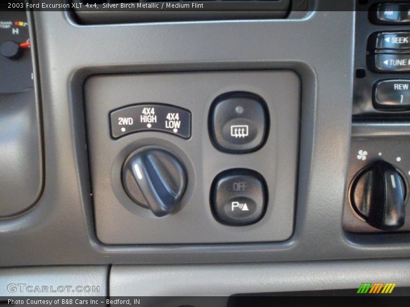 Silver Birch Metallic / Medium Flint 2003 Ford Excursion XLT 4x4