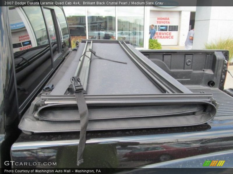 Brilliant Black Crystal Pearl / Medium Slate Gray 2007 Dodge Dakota Laramie Quad Cab 4x4