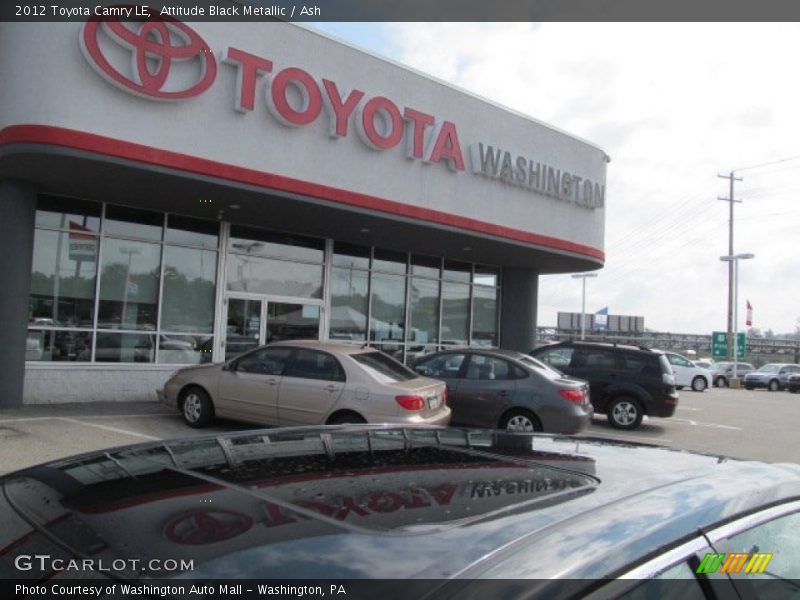 Attitude Black Metallic / Ash 2012 Toyota Camry LE