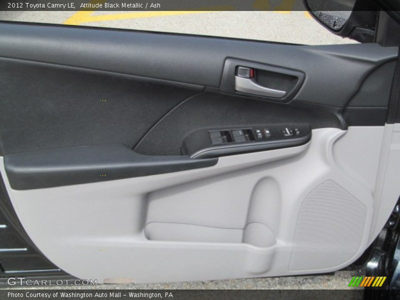 Attitude Black Metallic / Ash 2012 Toyota Camry LE