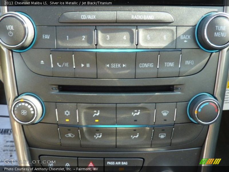 Silver Ice Metallic / Jet Black/Titanium 2013 Chevrolet Malibu LS