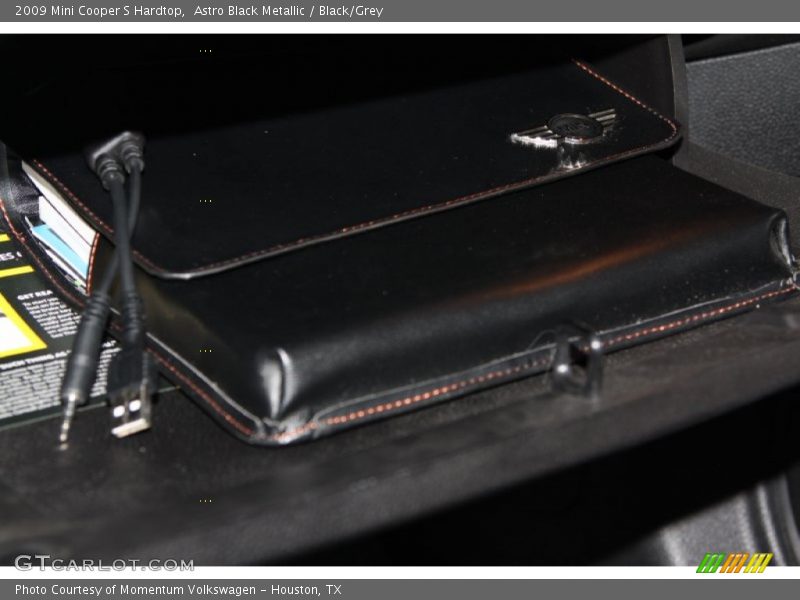 Astro Black Metallic / Black/Grey 2009 Mini Cooper S Hardtop