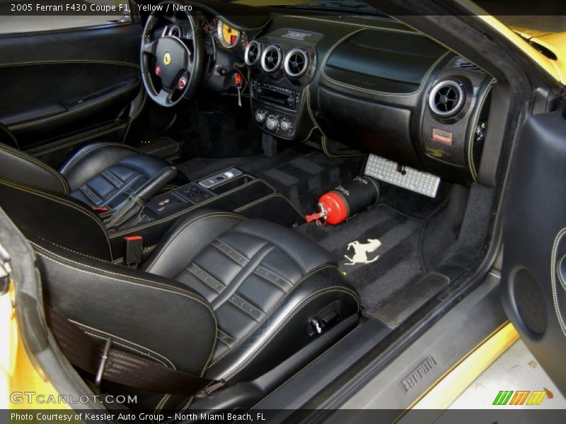 Dashboard of 2005 F430 Coupe F1