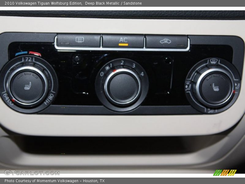 Deep Black Metallic / Sandstone 2010 Volkswagen Tiguan Wolfsburg Edition