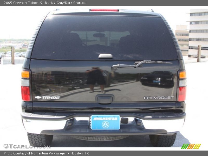 Black / Gray/Dark Charcoal 2005 Chevrolet Tahoe LS