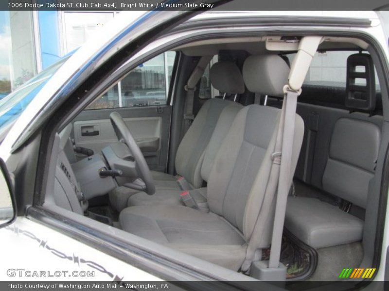 Bright White / Medium Slate Gray 2006 Dodge Dakota ST Club Cab 4x4