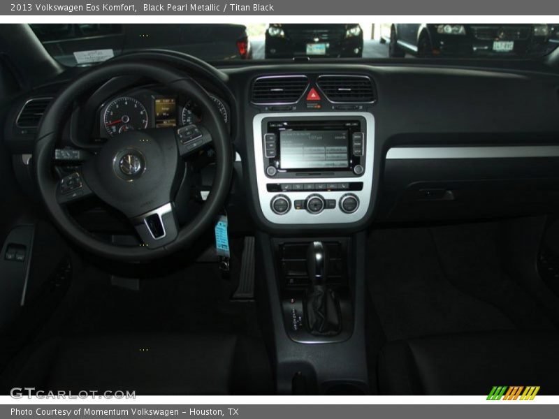 Black Pearl Metallic / Titan Black 2013 Volkswagen Eos Komfort