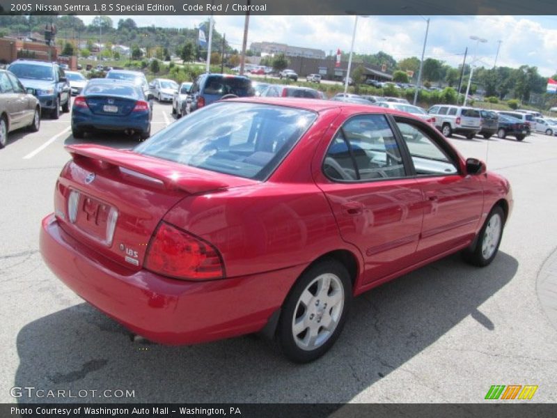 Code Red / Charcoal 2005 Nissan Sentra 1.8 S Special Edition