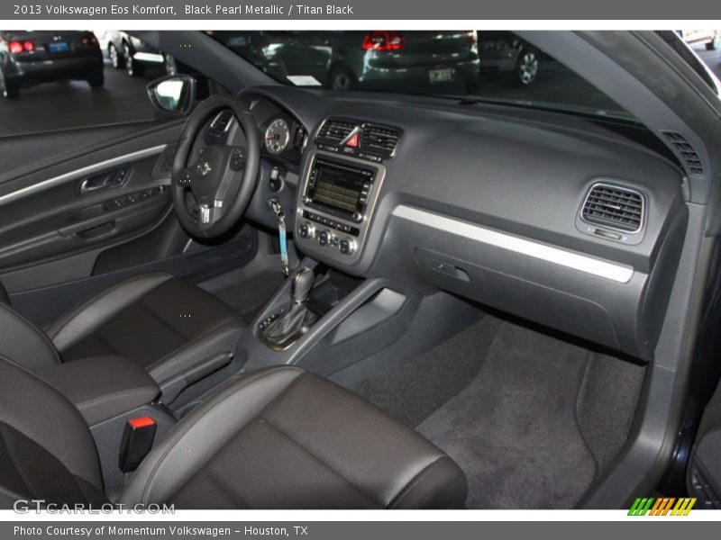 Black Pearl Metallic / Titan Black 2013 Volkswagen Eos Komfort