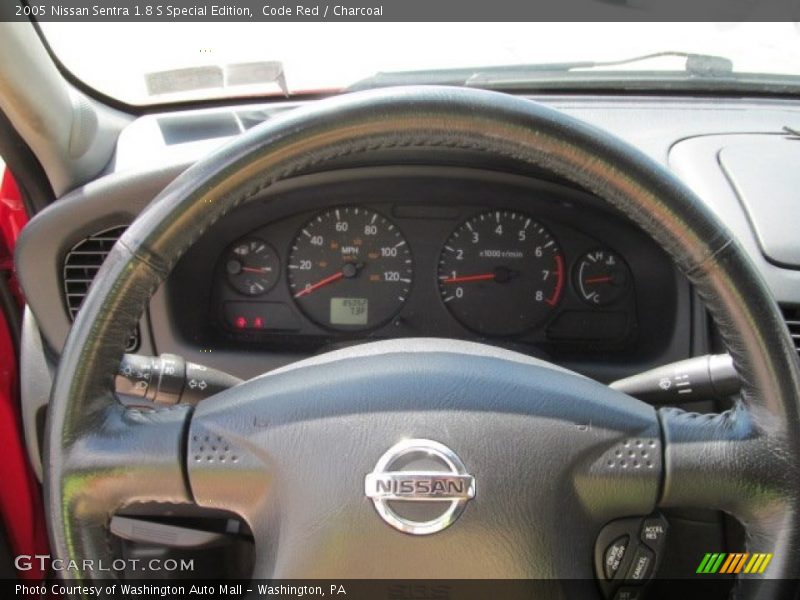 Code Red / Charcoal 2005 Nissan Sentra 1.8 S Special Edition