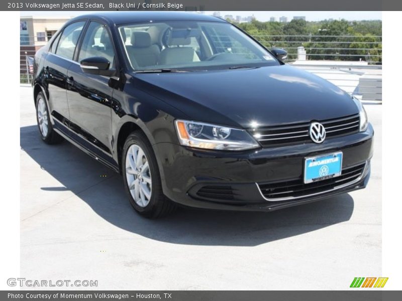 Black Uni / Cornsilk Beige 2013 Volkswagen Jetta SE Sedan