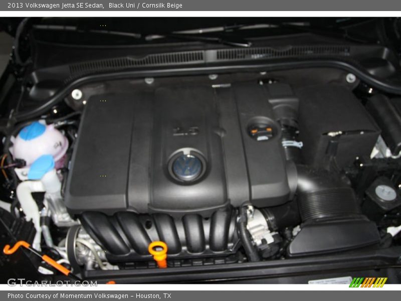 Black Uni / Cornsilk Beige 2013 Volkswagen Jetta SE Sedan