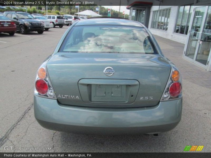 Mystic Emerald Metallic / Blond 2004 Nissan Altima 2.5 S
