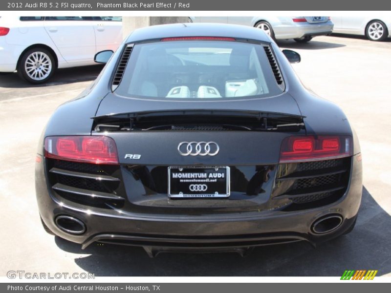 Phantom Black Pearl Effect / Red 2012 Audi R8 5.2 FSI quattro