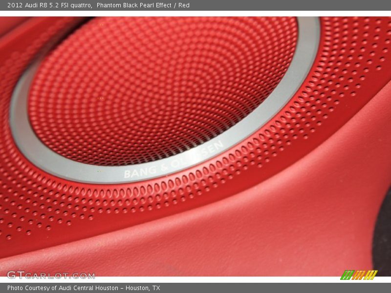 Audio System of 2012 R8 5.2 FSI quattro
