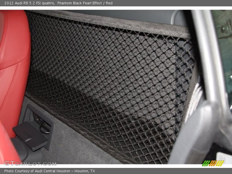 Phantom Black Pearl Effect / Red 2012 Audi R8 5.2 FSI quattro