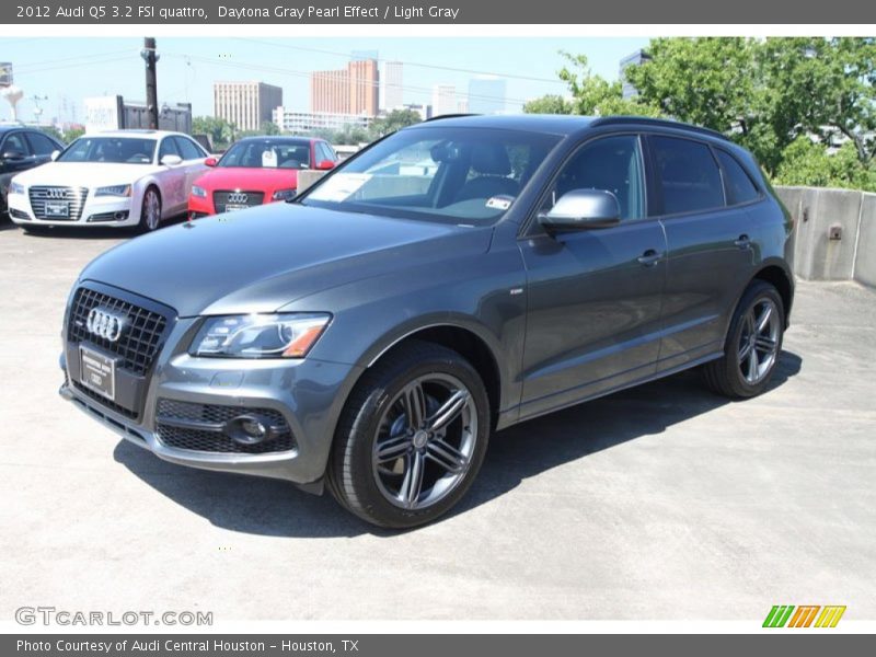 Daytona Gray Pearl Effect / Light Gray 2012 Audi Q5 3.2 FSI quattro