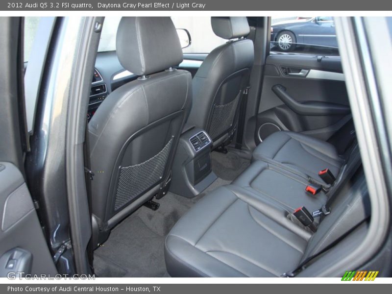 Daytona Gray Pearl Effect / Light Gray 2012 Audi Q5 3.2 FSI quattro