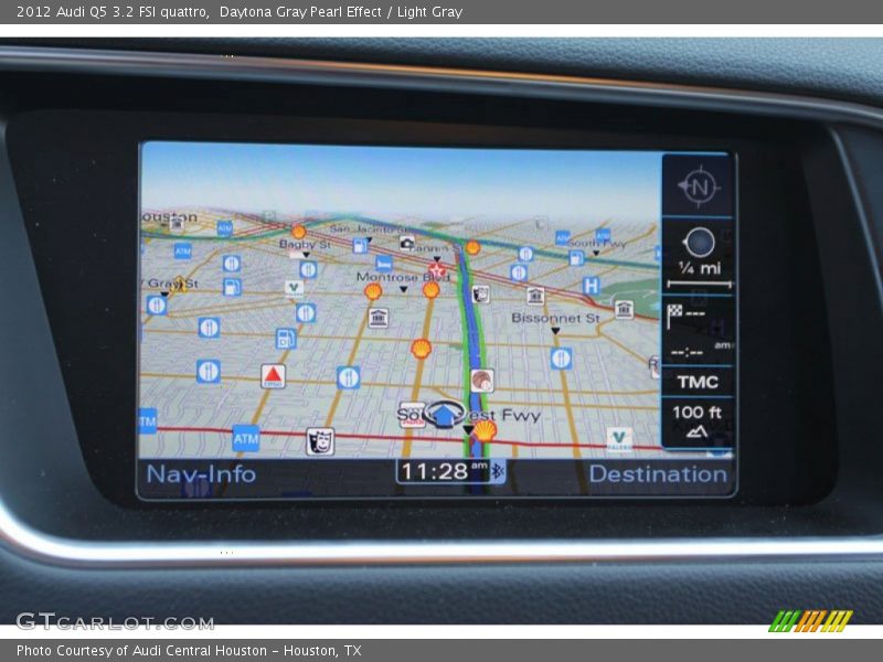 Navigation of 2012 Q5 3.2 FSI quattro