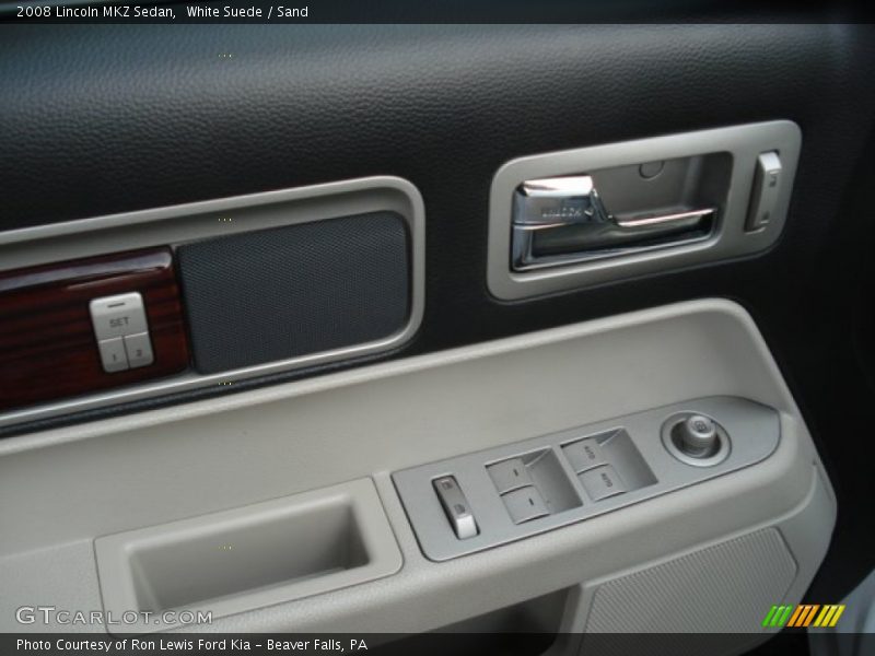 White Suede / Sand 2008 Lincoln MKZ Sedan