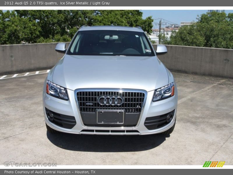 Ice Silver Metallic / Light Gray 2012 Audi Q5 2.0 TFSI quattro