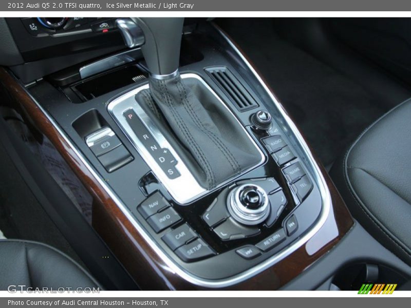 Ice Silver Metallic / Light Gray 2012 Audi Q5 2.0 TFSI quattro