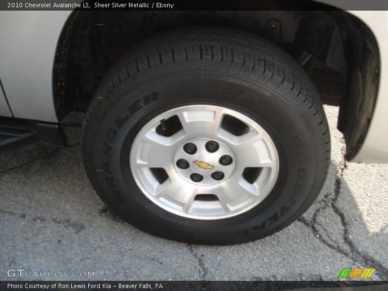Sheer Silver Metallic / Ebony 2010 Chevrolet Avalanche LS