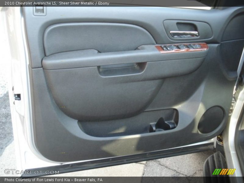 Sheer Silver Metallic / Ebony 2010 Chevrolet Avalanche LS