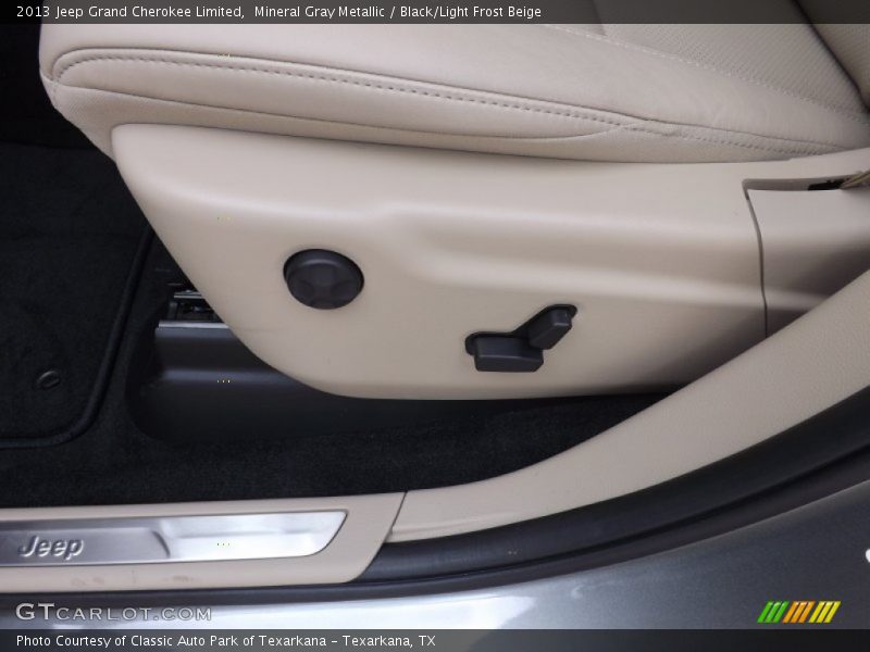 Mineral Gray Metallic / Black/Light Frost Beige 2013 Jeep Grand Cherokee Limited