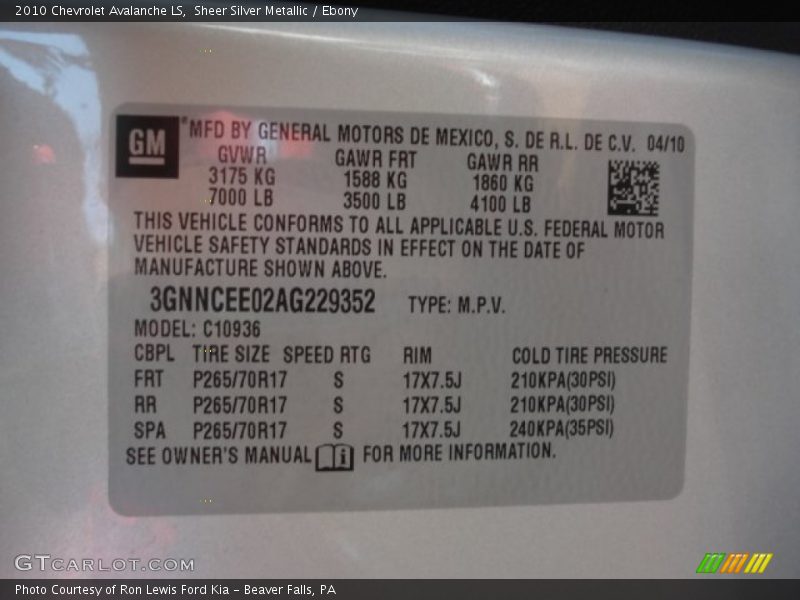 Sheer Silver Metallic / Ebony 2010 Chevrolet Avalanche LS