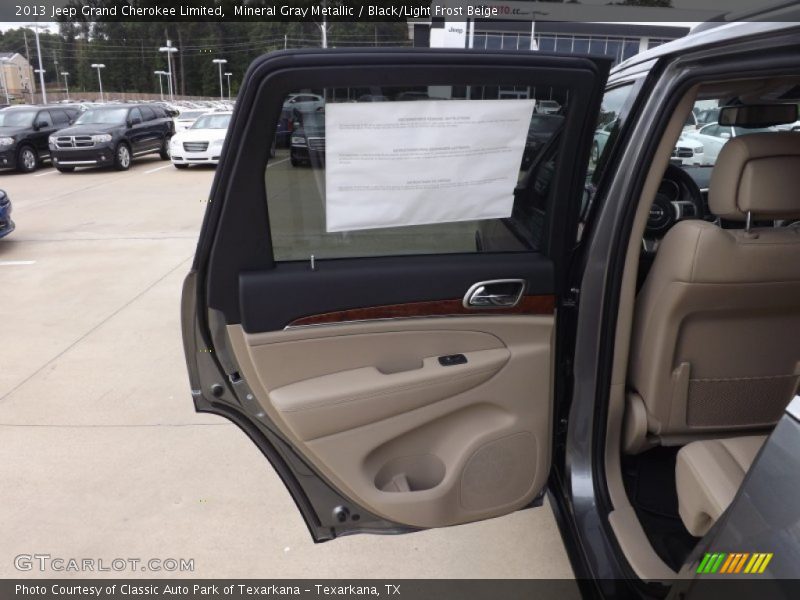 Mineral Gray Metallic / Black/Light Frost Beige 2013 Jeep Grand Cherokee Limited