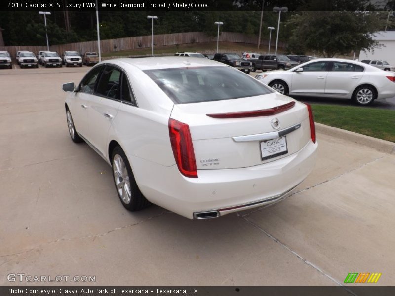 White Diamond Tricoat / Shale/Cocoa 2013 Cadillac XTS Luxury FWD