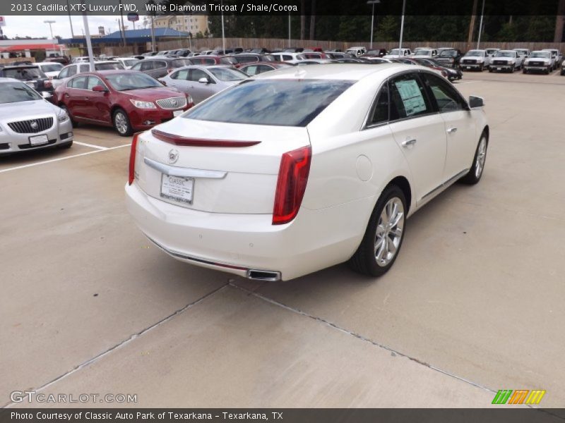 White Diamond Tricoat / Shale/Cocoa 2013 Cadillac XTS Luxury FWD