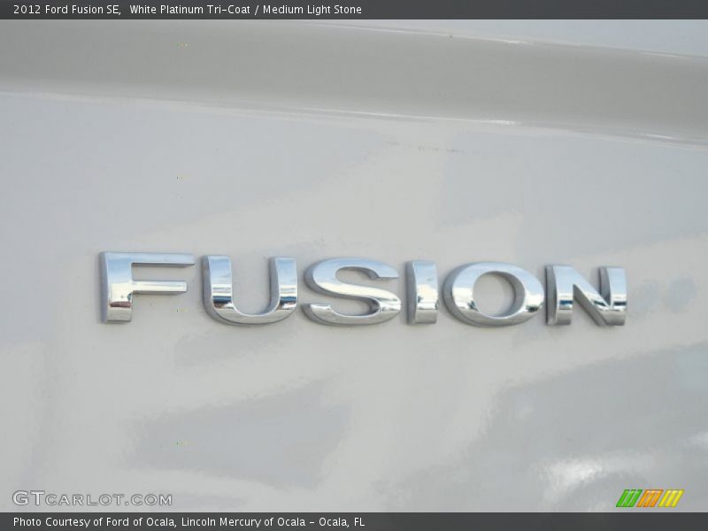 White Platinum Tri-Coat / Medium Light Stone 2012 Ford Fusion SE