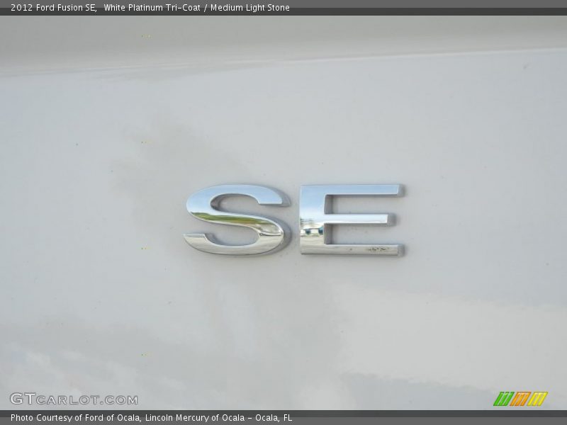 White Platinum Tri-Coat / Medium Light Stone 2012 Ford Fusion SE