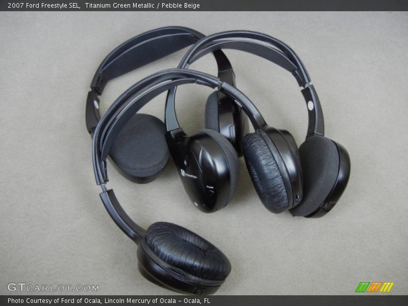 Titanium Green Metallic / Pebble Beige 2007 Ford Freestyle SEL
