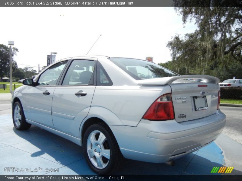 CD Silver Metallic / Dark Flint/Light Flint 2005 Ford Focus ZX4 SES Sedan