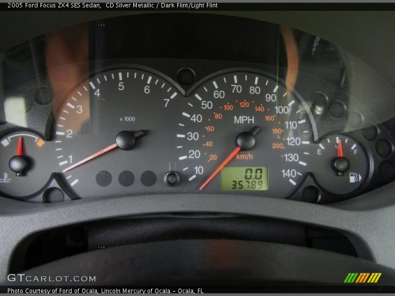 CD Silver Metallic / Dark Flint/Light Flint 2005 Ford Focus ZX4 SES Sedan
