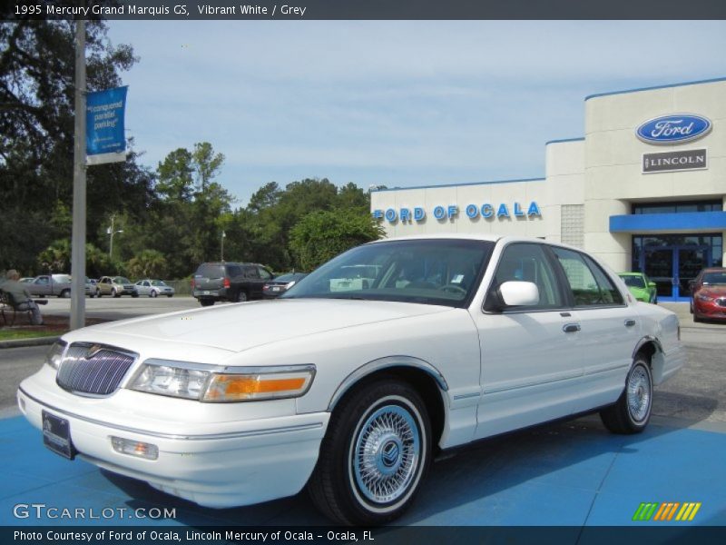 Vibrant White / Grey 1995 Mercury Grand Marquis GS