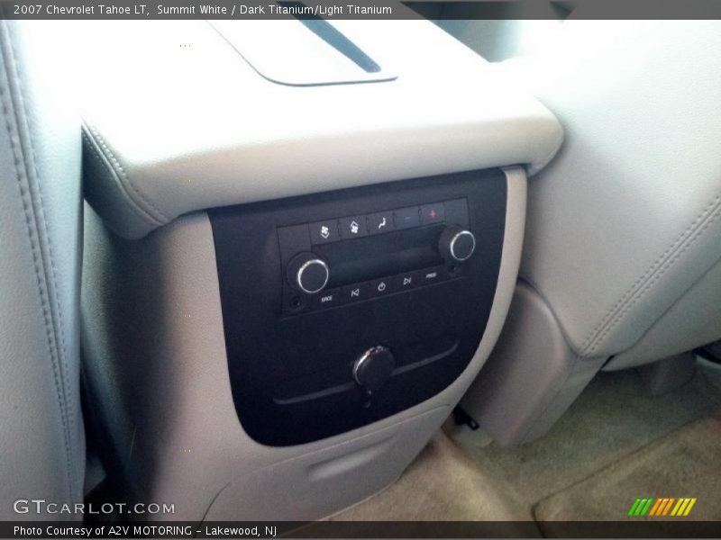 Summit White / Dark Titanium/Light Titanium 2007 Chevrolet Tahoe LT
